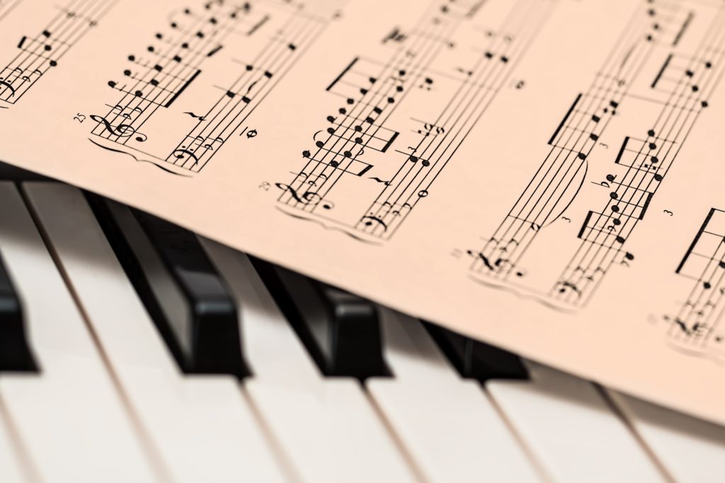 piano-1655558_1920 pixabay